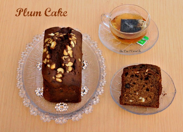 Easy and tasty Christmas Plum Cake recipe to win hearts in every bite. Make your Xmas special with this traditional plum cake. #theerailivedin