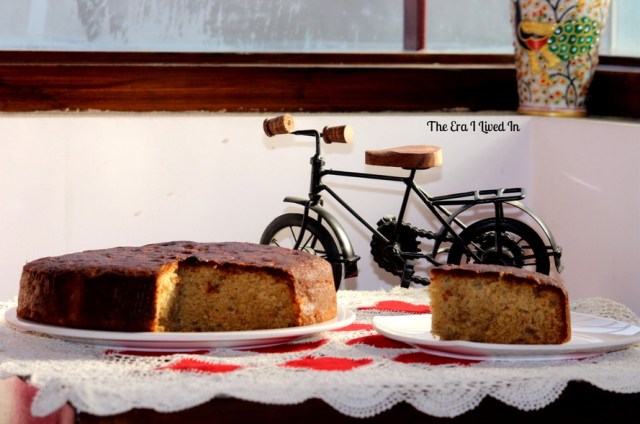 Christmas Rum Fruit Cake Recipe with step by step instructions to make this delightful fruit cake win hearts for you this X-mas. Detailed instructions on soaking the dry fruits and preparing this long shelf life, Kerala Christmas Fruit Cake. #theerailivedin #ChristmasFruitCake #RumCake #RumFruitCake #fruitCake